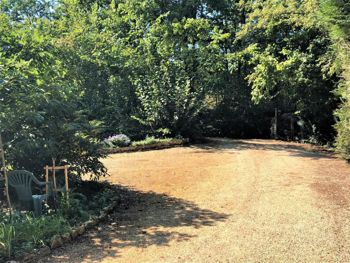 Chambres D'Hotes Les Coustilles Saint-Alvère Exterior foto